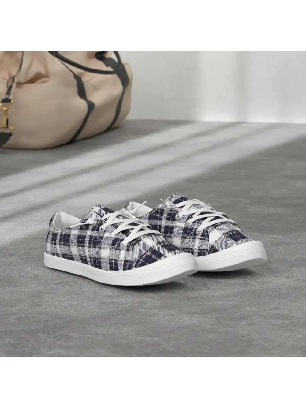 Women's Square Tennis Shoes Classic Canvas Low Top Athletic Running Sneakers
